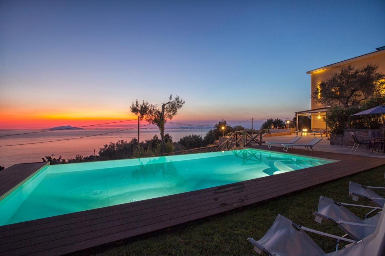 Resort Ferrara Villa Multa Quies Massa Lubrense Eksteriør bilde