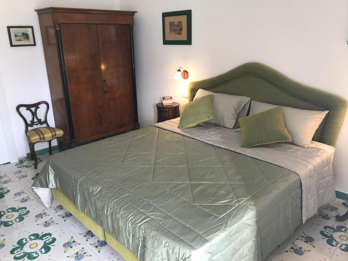Resort Ferrara Villa Multa Quies Massa Lubrense Eksteriør bilde